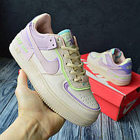 Кроссовки для девушек Nike Air Force 1 с цветными деталями. Модная женская обувь Найк Аир Форс 1.