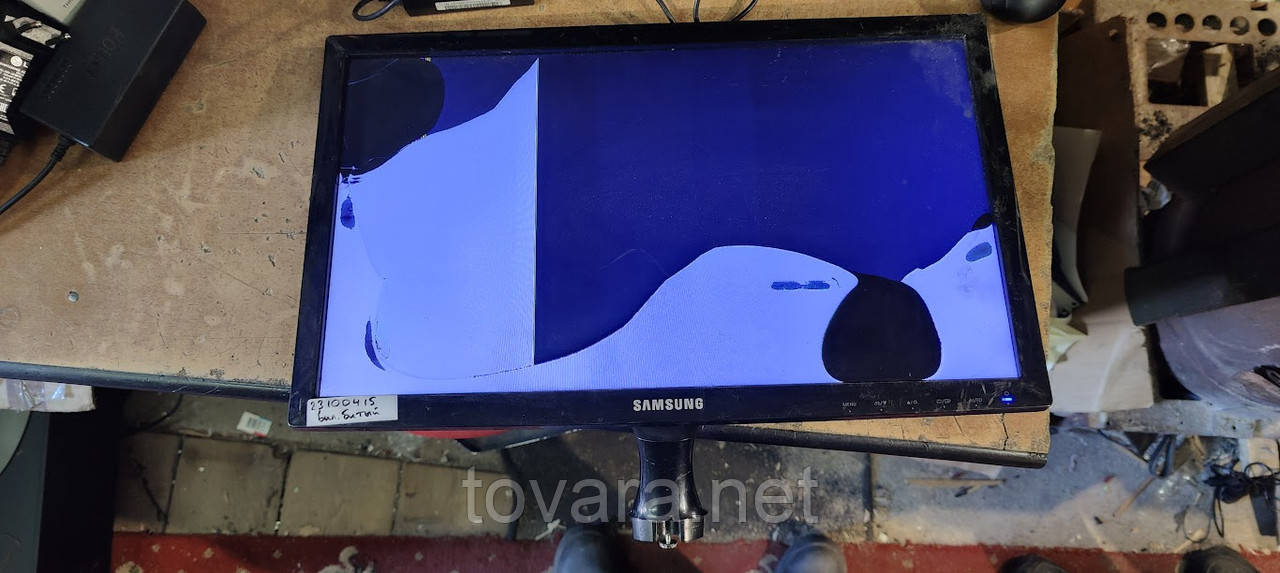 Широкоформатний LED монітор 19 дюймів Samsung SyncMaster S19D300NY No 23100415