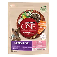 ONE Mini Sensitive Сухой корм с лососем и рисом для взрослых собак мелких пород с чувствительным пищеварением