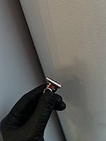 Затискач металевий маленький