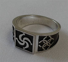Перстень «Символ Рода зі Свадебниками» з чорнінням (без чорніння) срібло 925 проба