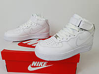 Високі кросівки жіночі білі Nike Air Force 1 Classic. Демісезонні кросівки чоловічі білі Найк Аїр Форс 1, фото 7