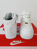 Високі кросівки жіночі білі Nike Air Force 1 Classic. Демісезонні кросівки чоловічі білі Найк Аїр Форс 1, фото 10