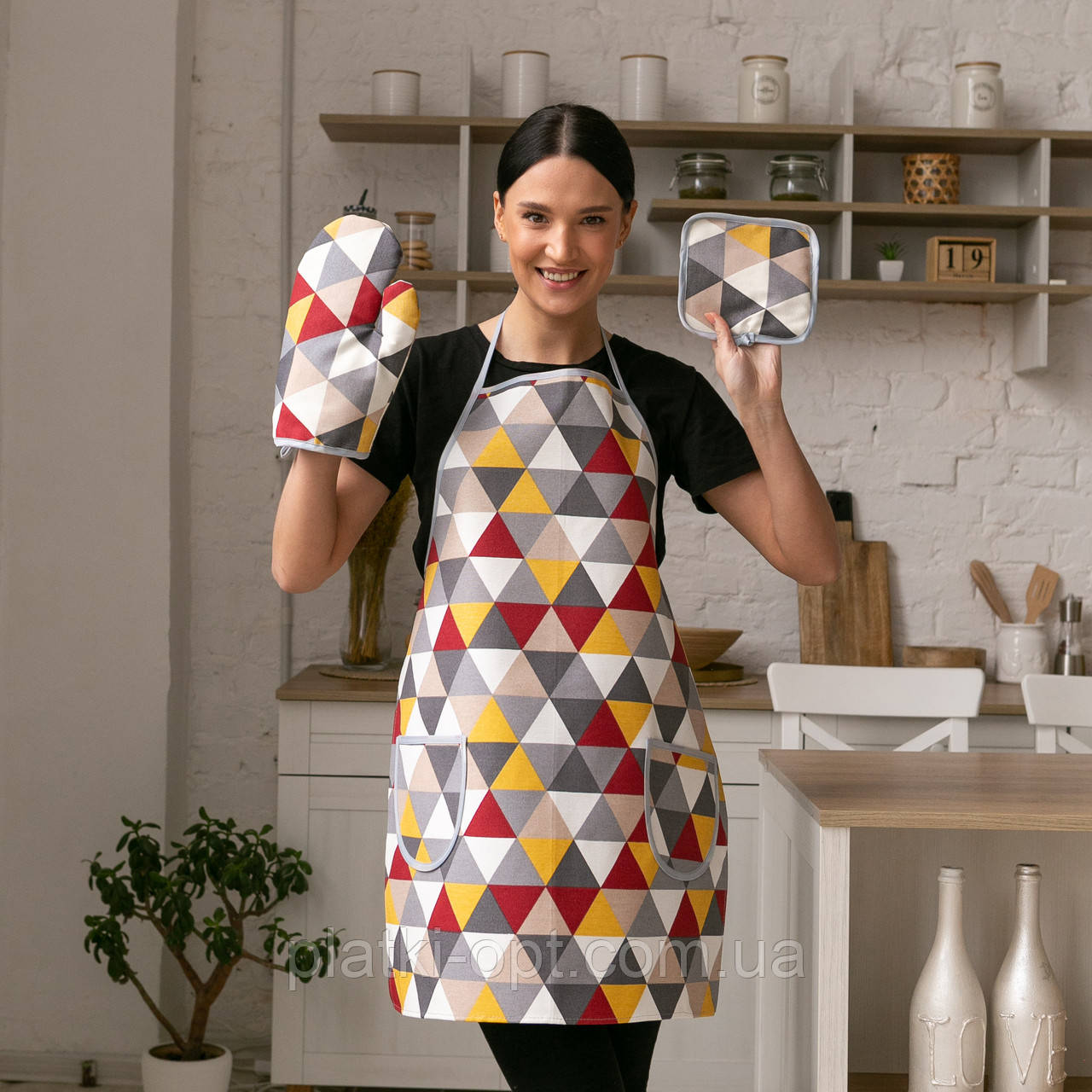 Кухонний набір водовідштовхувальний "Трикутники бордо" 3 предмета