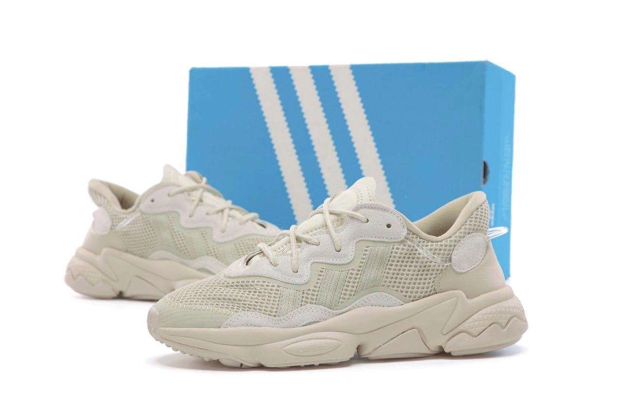 Жіночі бежеві Кросівки Adidas Ozweego