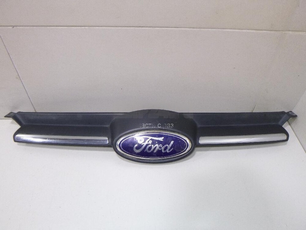 Решітка радіатора Ford:  Focus, 2048467, фото 1