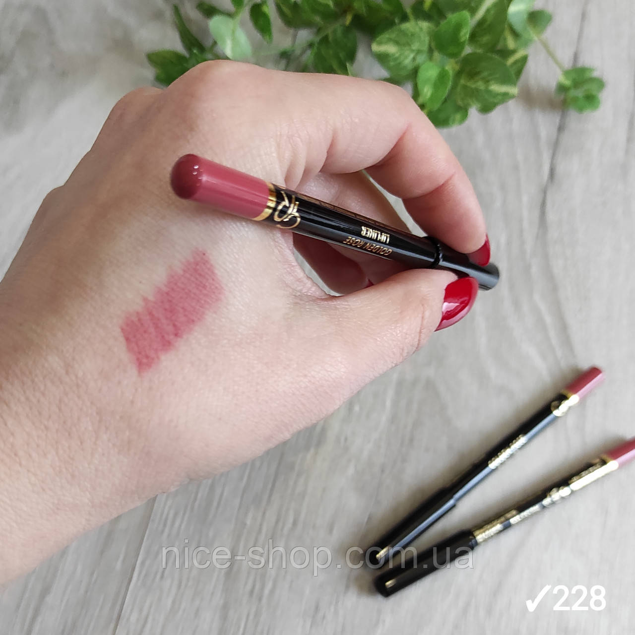 Олівець для губ Golden Rose № 228