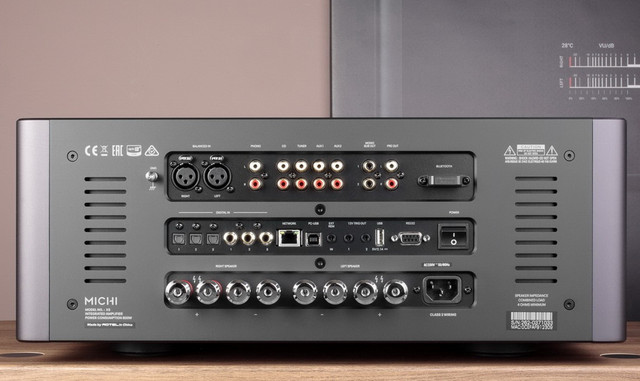 Rotel  Michi X5 Series 2