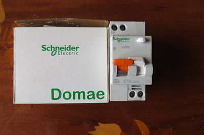 Автомати диференціальні Schneider Electric