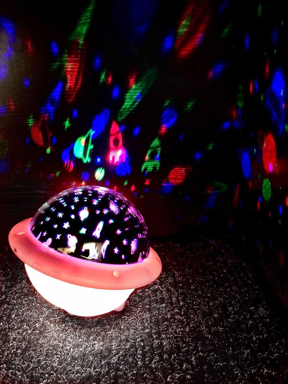 Детский аккумуляторный ночник UFO НЛО Розовый Ночник проектор звездное небо - фото 3 - id-p1824274385
