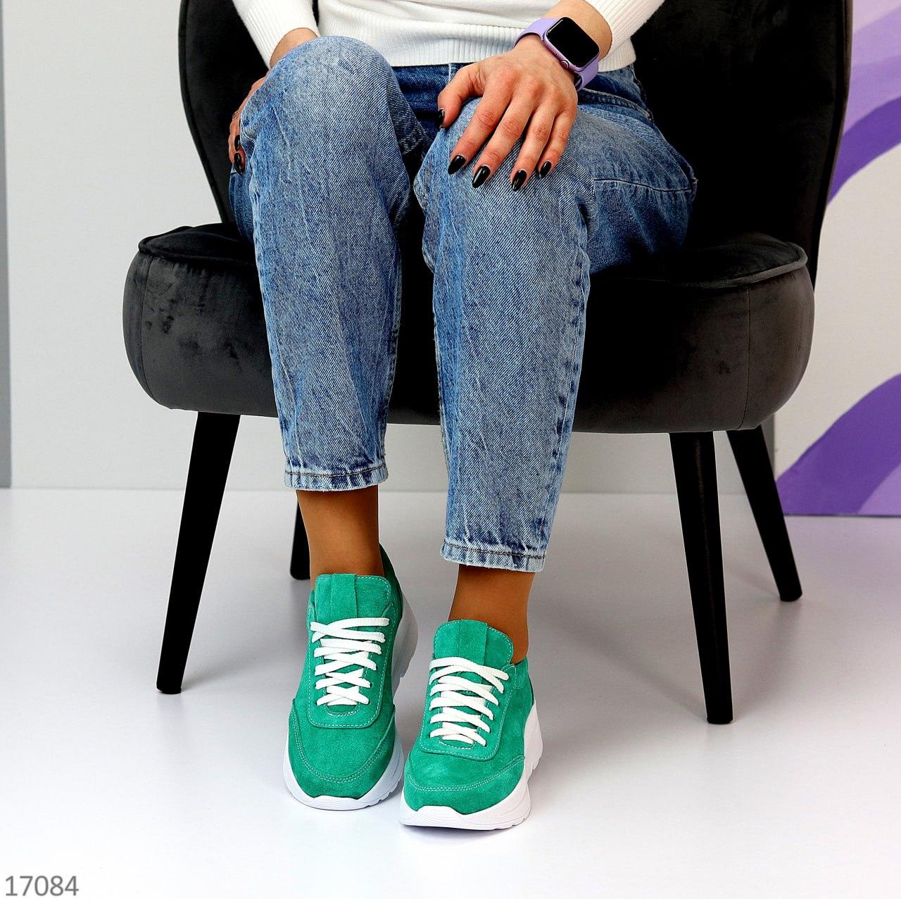 Женские замшевые кроссовки на светлой подошве модные зеленые натуральная замша - фото 8 - id-p1824298702