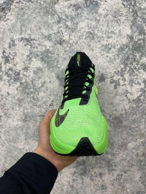 Кросівки чоловічі зелені Nike Air Zoom Alphafly Next% 2 Gree