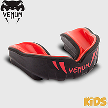 Капа для боксу одностороння капа боксерська для єдиноборств дитяча Venum Challenger Mouthguard Black Red