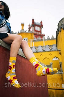 які шкарпетки носять підлітки