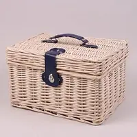 Кошик для пікніка з набором посуду на 2 персони + сумка холодильник