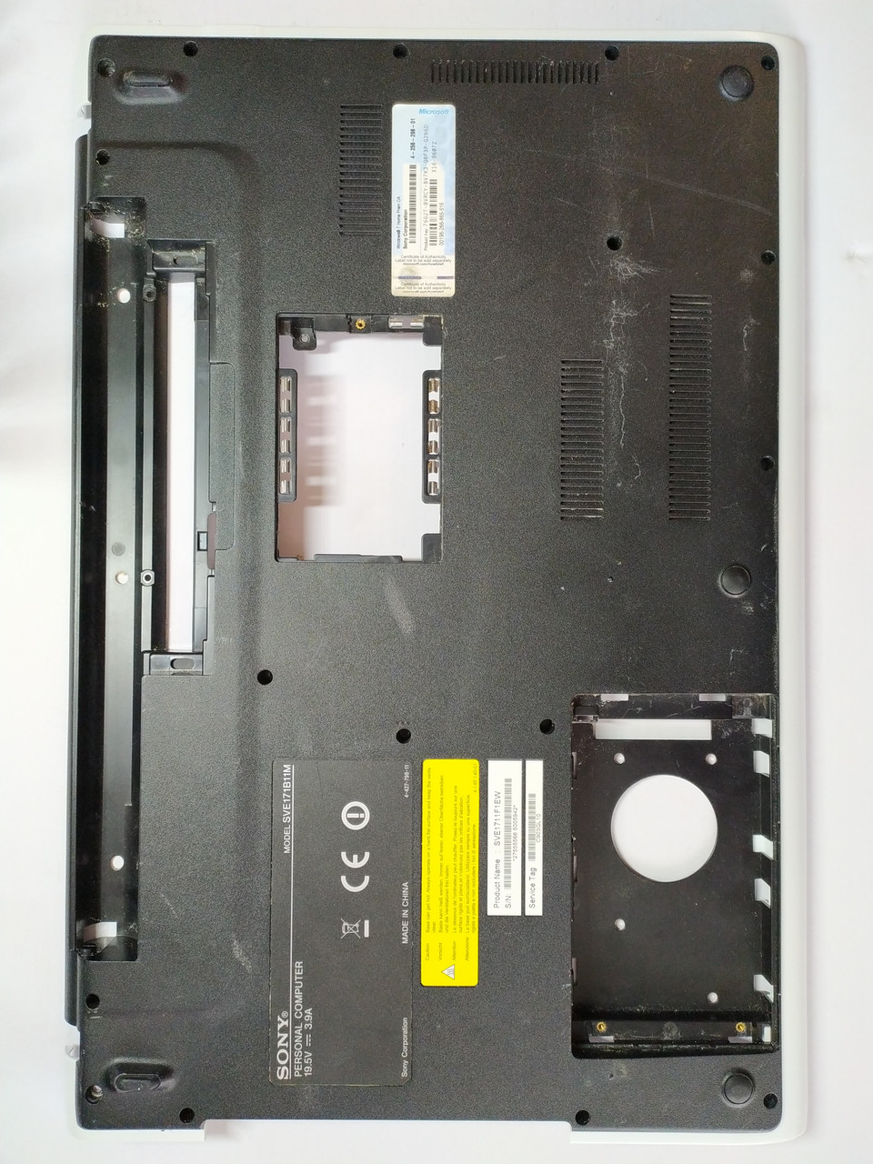 Sony Vaio SVE171 Корпус D (нижня частина корпусу) бу