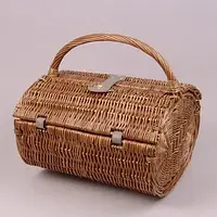 Кошик для пікніка з лози білий із набором посуду на 4 персон