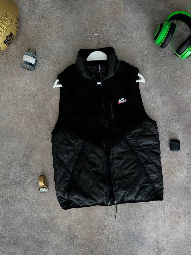 Жилетка мужская  