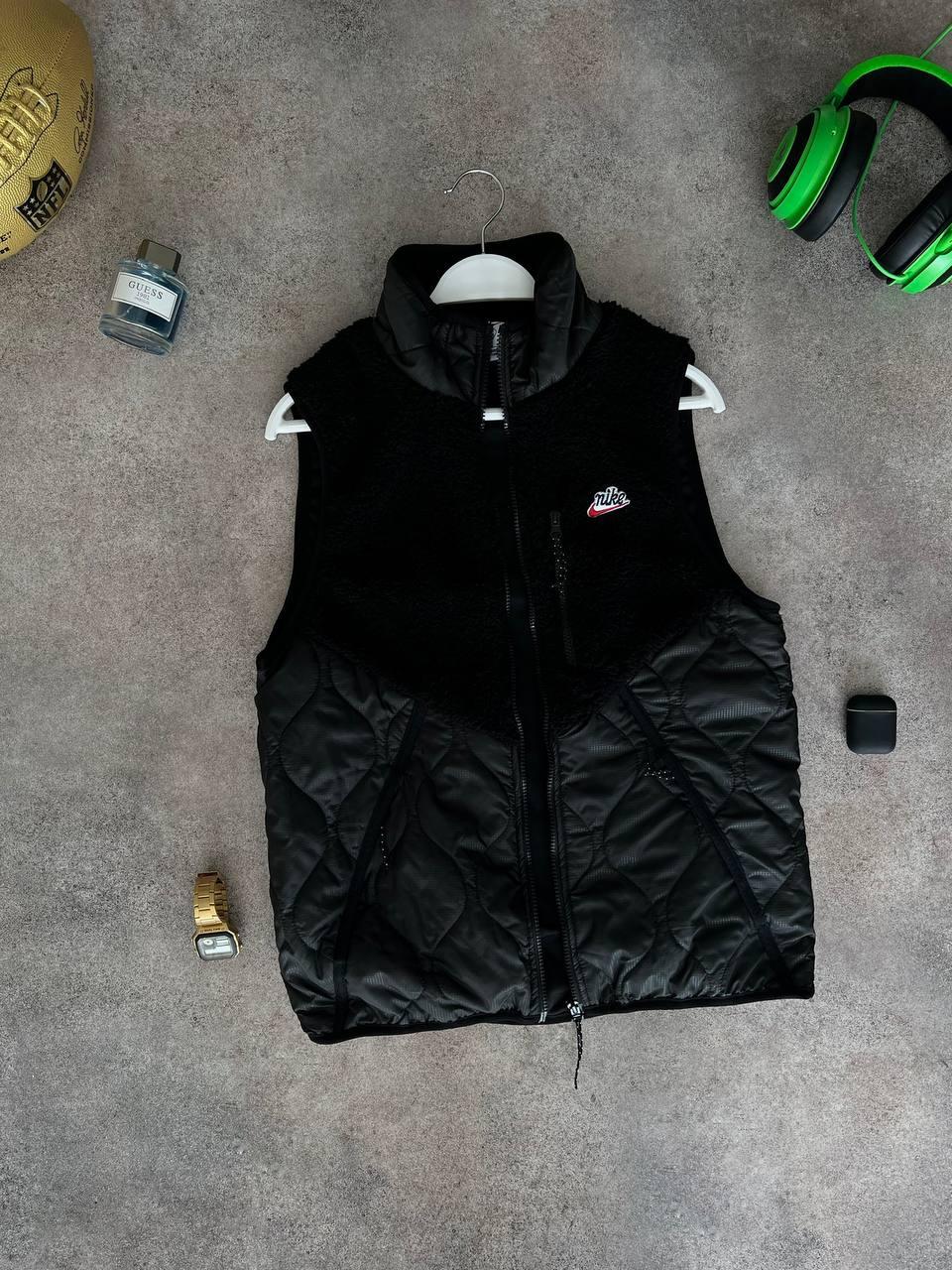 Чоловічий жилет Nike M1445 чорний, фото 1