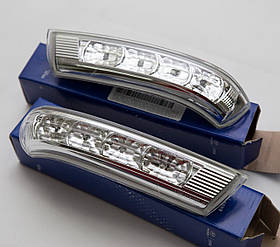 Hyundai Santa Fe 2007-2012 Поворотник у дзеркало лівий правий повторювач повороту Новий Оригінал