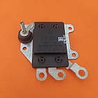 Реле 811.3702 інтегральне 14в 5А з регулятором зима-літо тракторне,оригінал