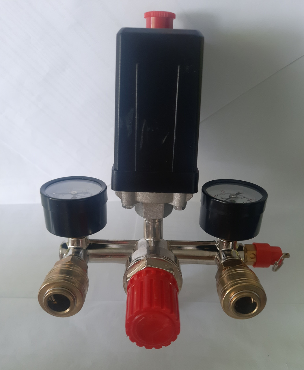 Автоматика для компресора 220В (в зборі)