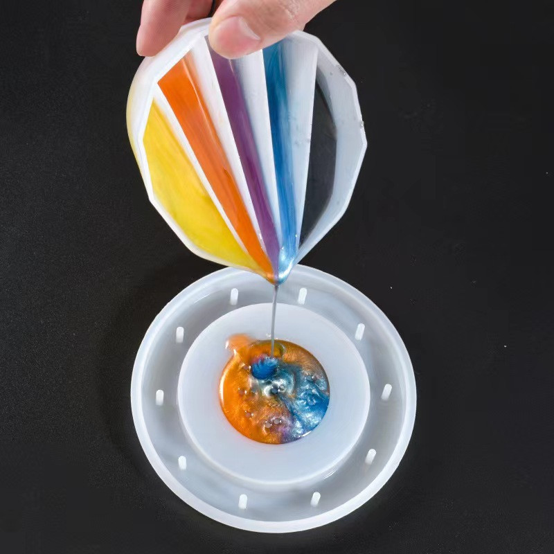 Силиконовый стаканчик с разделением цветов на 4 ячейки - фото 5 - id-p1825394479