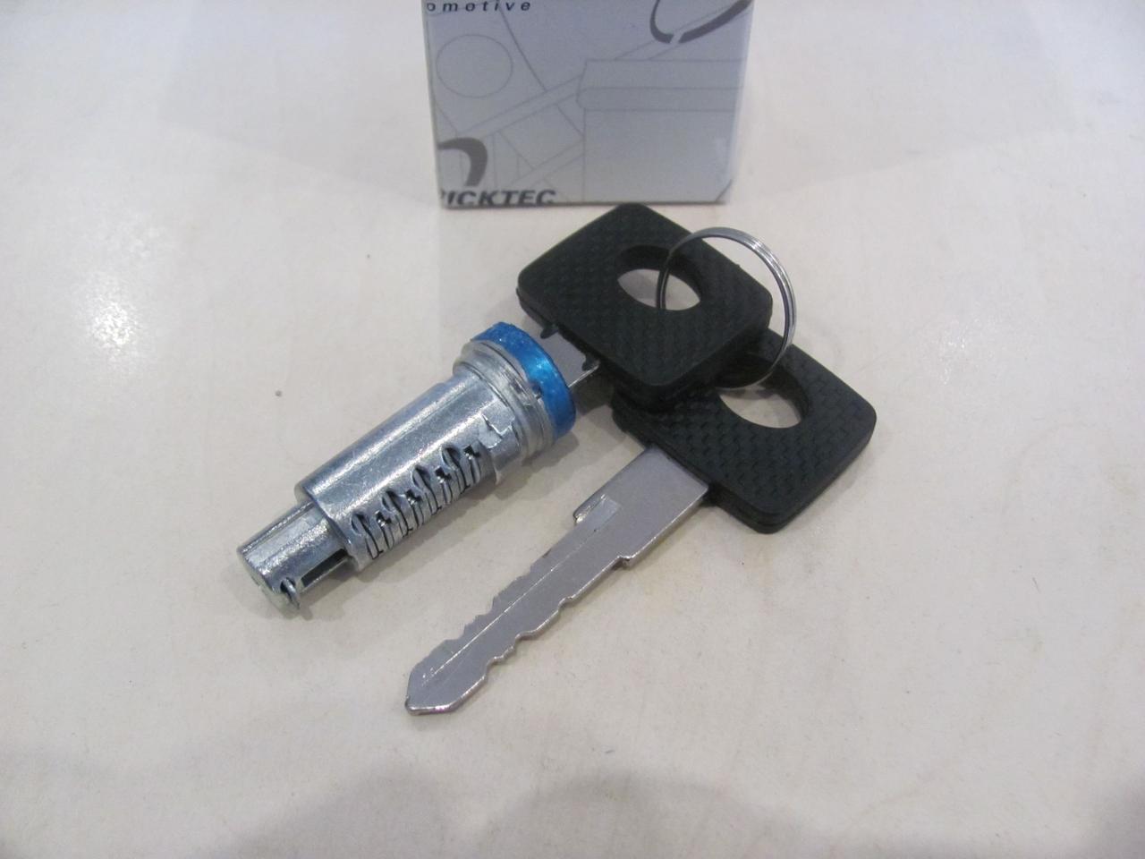 Личинка замка цугалик серцевина замка дверей Mercedes Sprinter | Volkswagen LT | TRUCKTEC 02.53.072