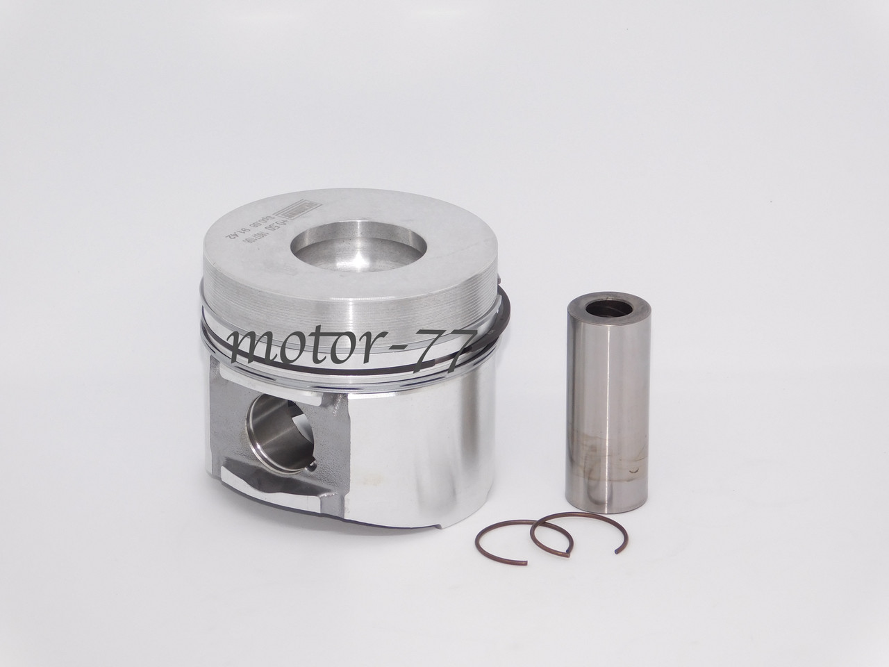 Поршень з кільцями на Deutz F4L1011F, F3L1011F, F2L1011F (04271219)