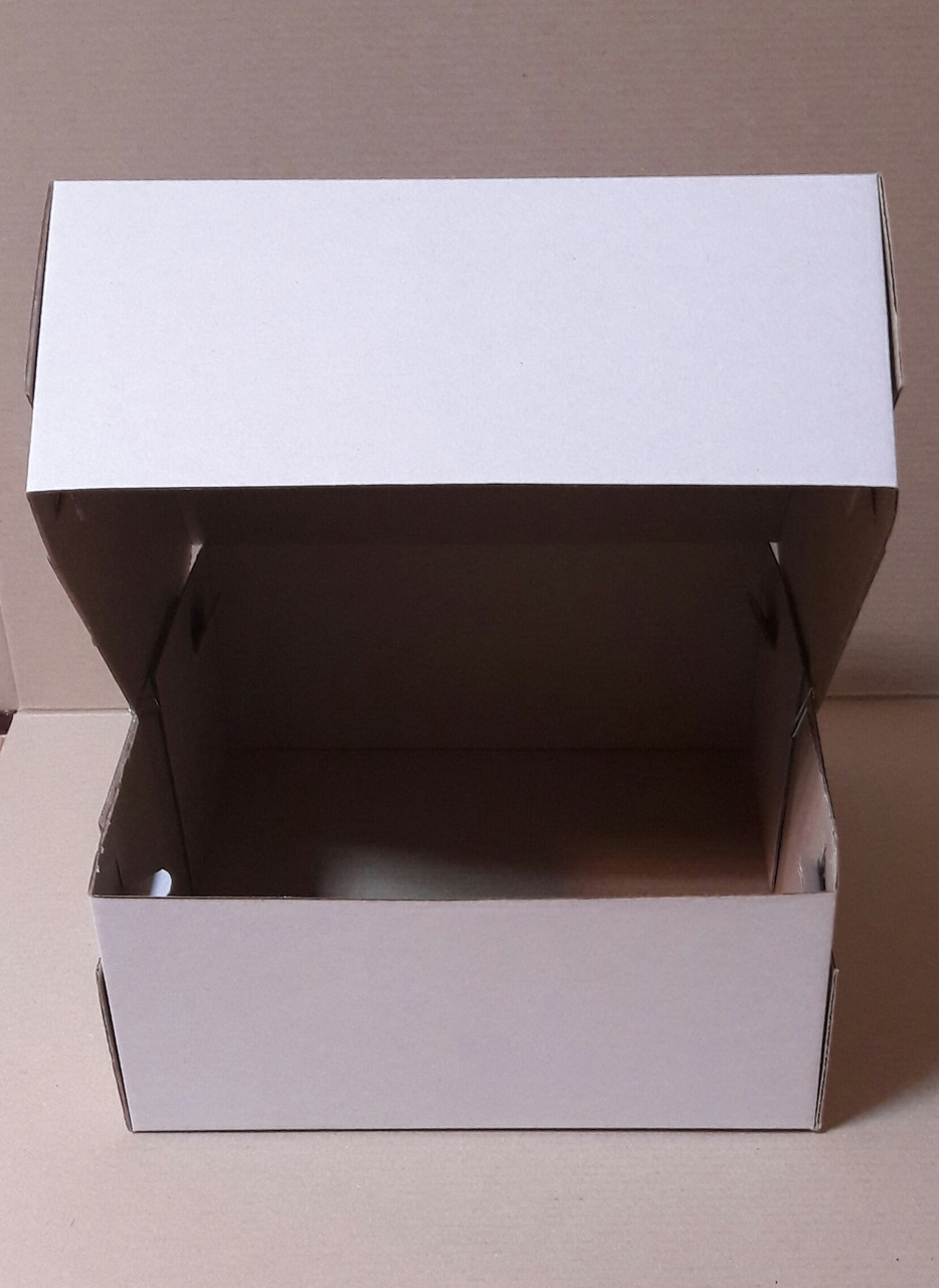 Коробка для торта 23х23х10 см