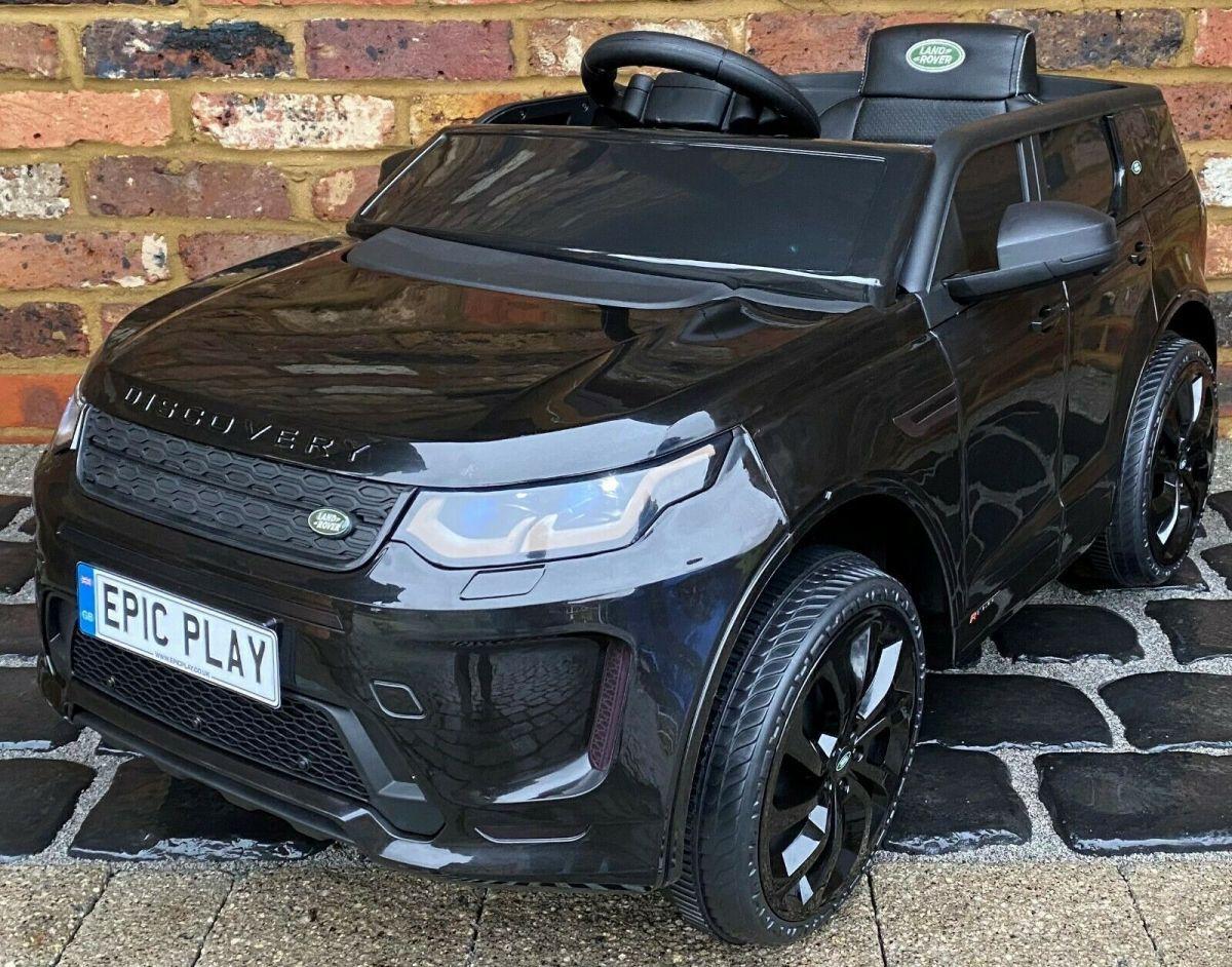 Дитячий електромобіль на акумуляторі Range Rover Discovery Sport 4WDз пультом радіокерування 3-8 років чорний автопофарбування