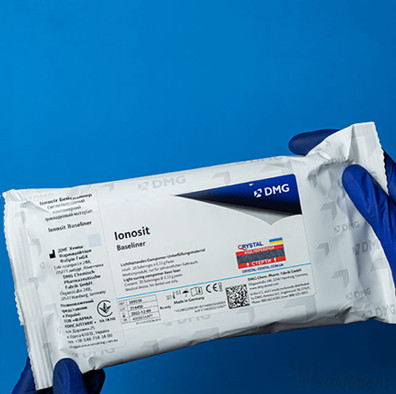 Ionosit-Baseliner (Ионозит), поштучно 1 шпр., 0,33 г, компомерний прокладковий матеріал.