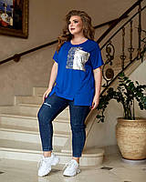 Женская нарядная футболка большого размера украшена пайетками. р- 54-66. Цвет электрик