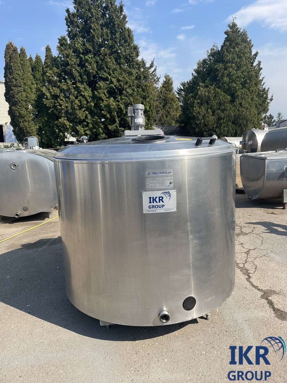 Охолоджувач молока ALFA LAVAL 1200 літрів