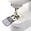 Портативна міні швейна машинка 4в1 Mini Sewing Machine SM-201 / Машинка з педаллю та адаптером, фото 8