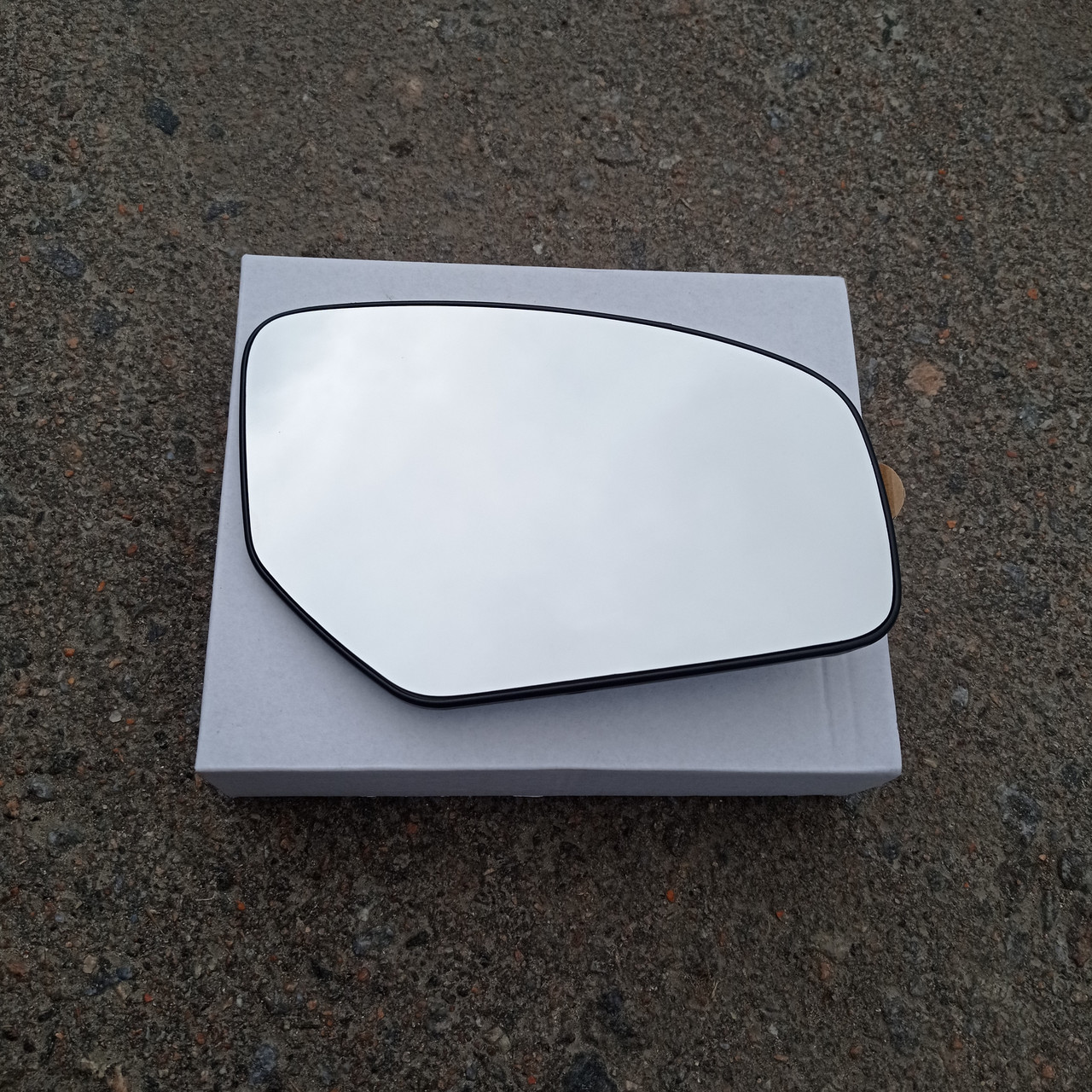 Honda Civic (Хонда Сівік) 2011 - 2016 вкладиш дзеркала (скло, дзеркальний елемент) правий