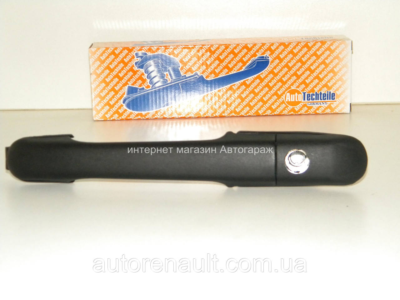 Ручка передньої двері (зовнішня) (L+R) на Фольксваген ЛТ 28-46 96-06 Autotechteile (Німеччина) A7613