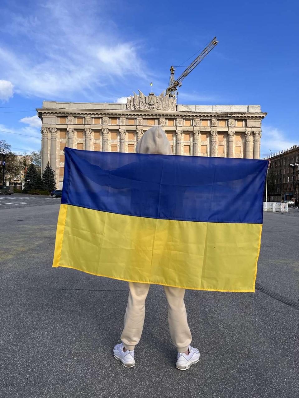 Прапор України великий з нейлону 140х90см, кишеня під древко - фото 1 - id-p1828826998