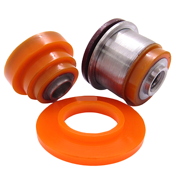 Кронштейн переднього підрамника передній Renault Espace КОМПЛЕКТ, PP-0987f