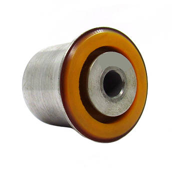 Поліуретановий сайлентблок заднього поздовжнього верхнього важеля передній Jeep Commander, PP-1335c