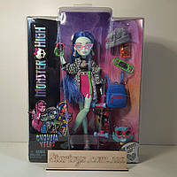 Гулія Єлпс із домашнім улюбленцем та аксесуарами Ghoulia Yelps with Blue Hair, Pet and Accessories