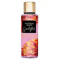 Парфюмированный спрей для тела Victoria's Secret Sensual Blush