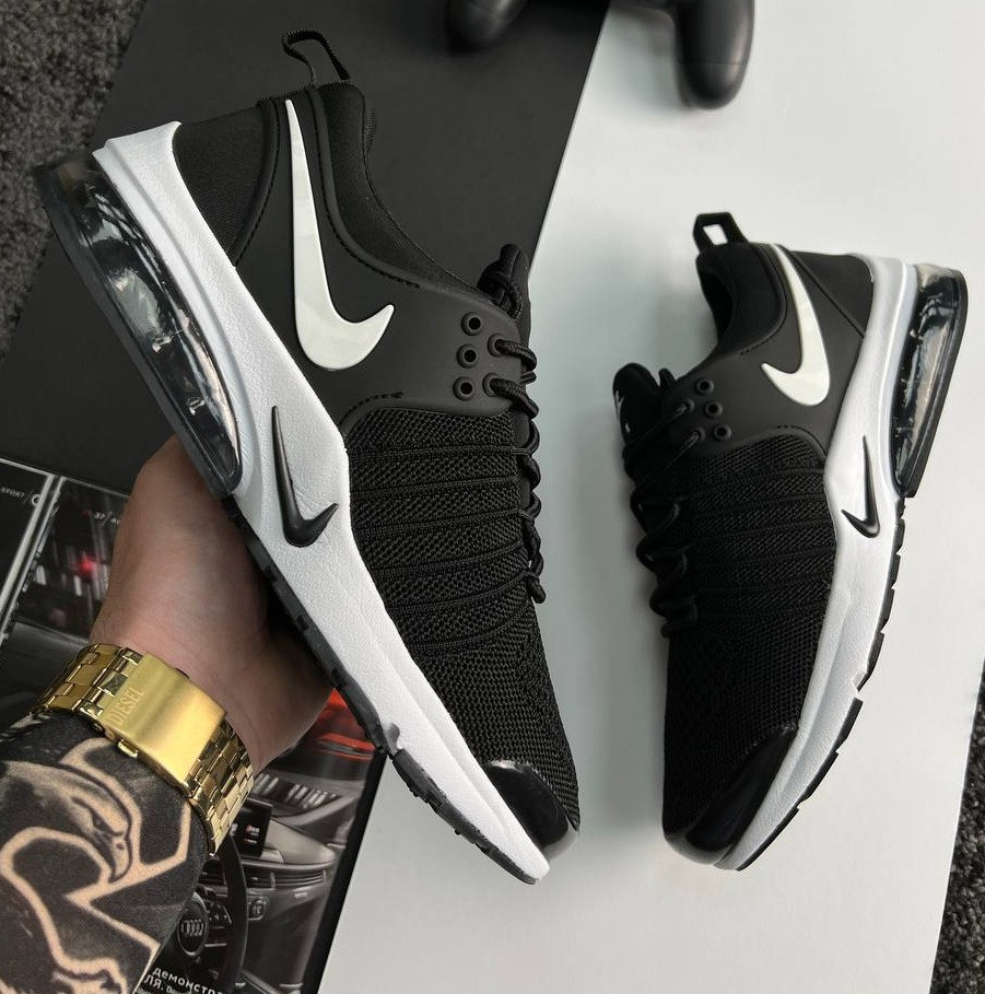 Чоловічі кросівки Nike Air Presto чорні з білим на балоні весна-літо осінь. Живе фото. топ