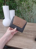 Жіночий маленький двокольоровий гаманець Saralyn на магниті