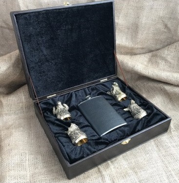 Набір 4 бронзових чарки перекрутки, фляга в натуральній шкірі "Полювання" в подарунковому футлярі ручна робота, фото 1