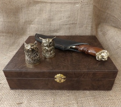 Набір 2 бронзові чарки перевертні та нож мисливський "Полювання" в дерев'яному футлярі з бука ручна робота