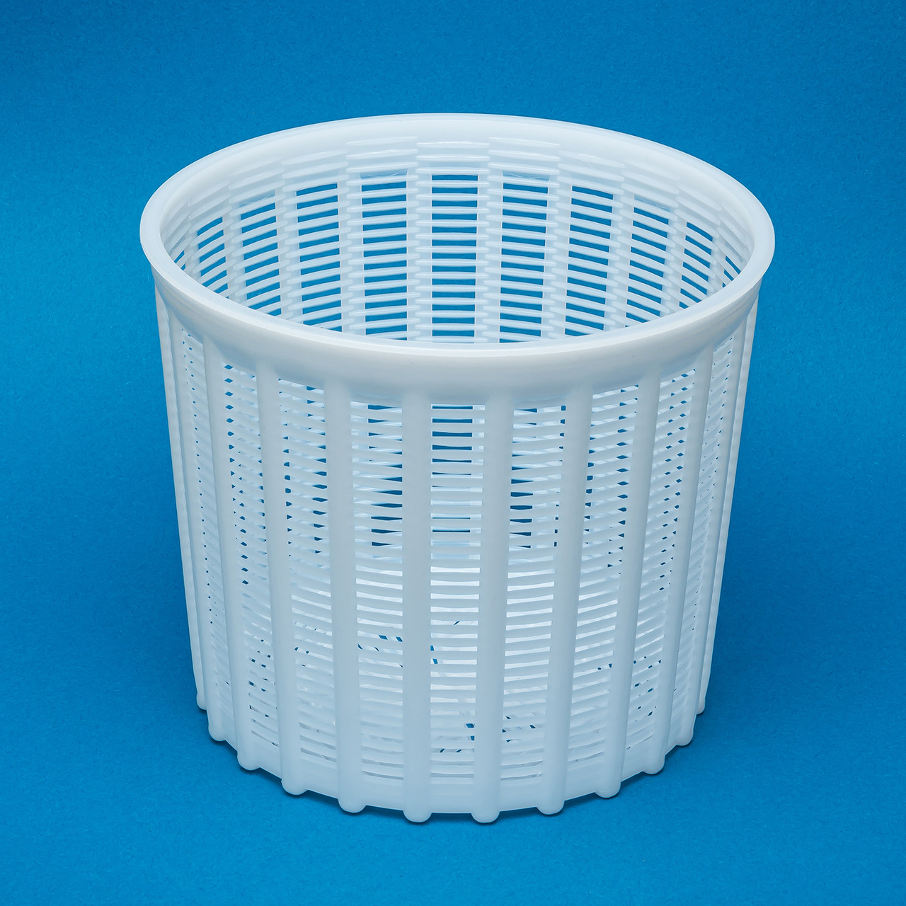 Форма для приготування сиру бринзи, сулугуні та інших гарячих сирів (італійський кошик) 2.8 кг, фото 1