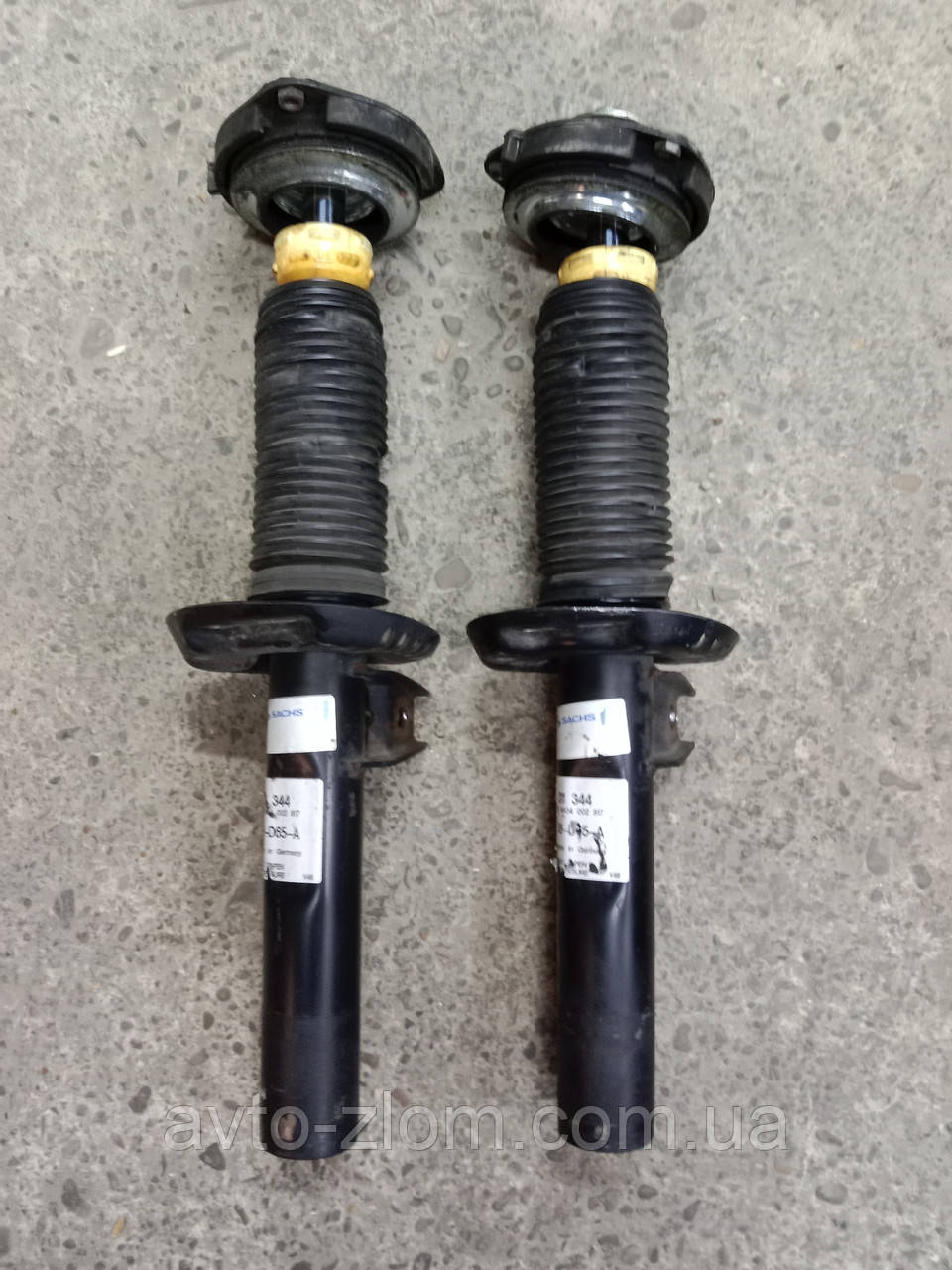 Передні амортизатори, стойки Volkswagen Passat B6, Пасат Б6. Sachs.