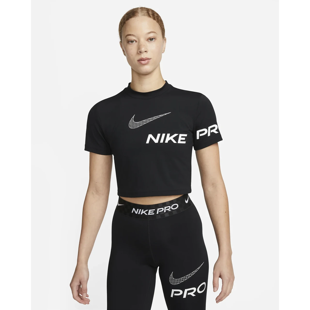Футболка жіноча спортивна укорочена Nike W NP DF GRX SS CROP TOP