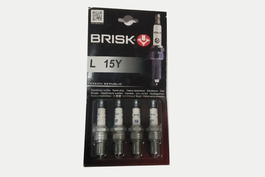 Свічки запалювання 2101-07, 1102, 2121 BRISK Classic (L15Y) ((к-т 4 шт.) (ключ 16, D=14, L різьблення=19)